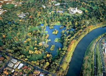 royal botanic gardens melbourne aerial400